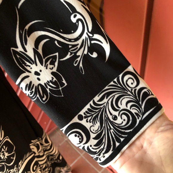 FOREVER Long sleeved dress - Picture 3 of 5